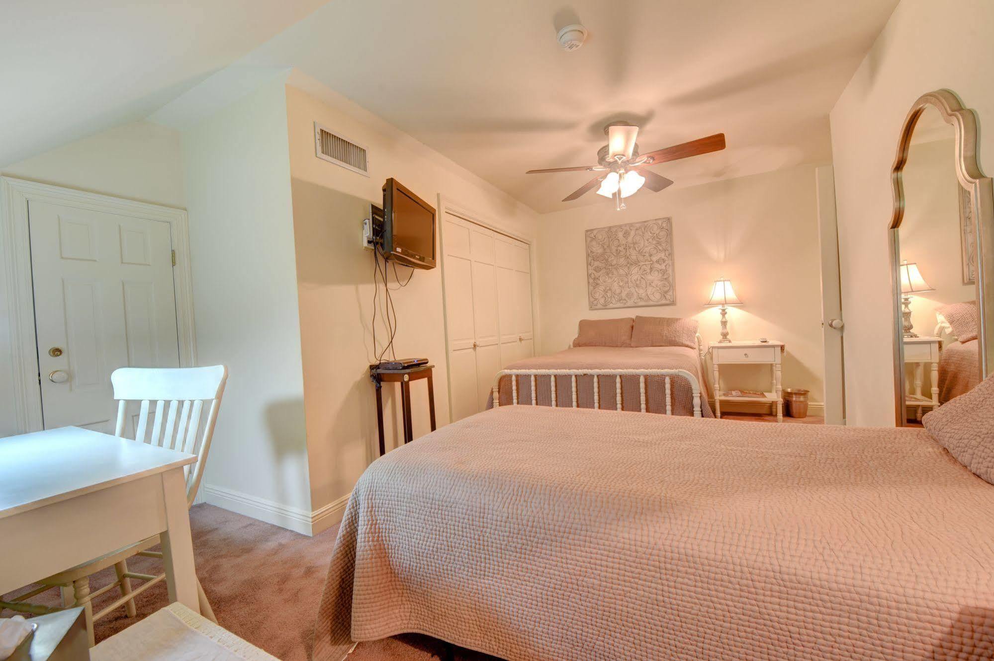 A Chateau On The Bayou Bed & Breakfast Raceland Luaran gambar