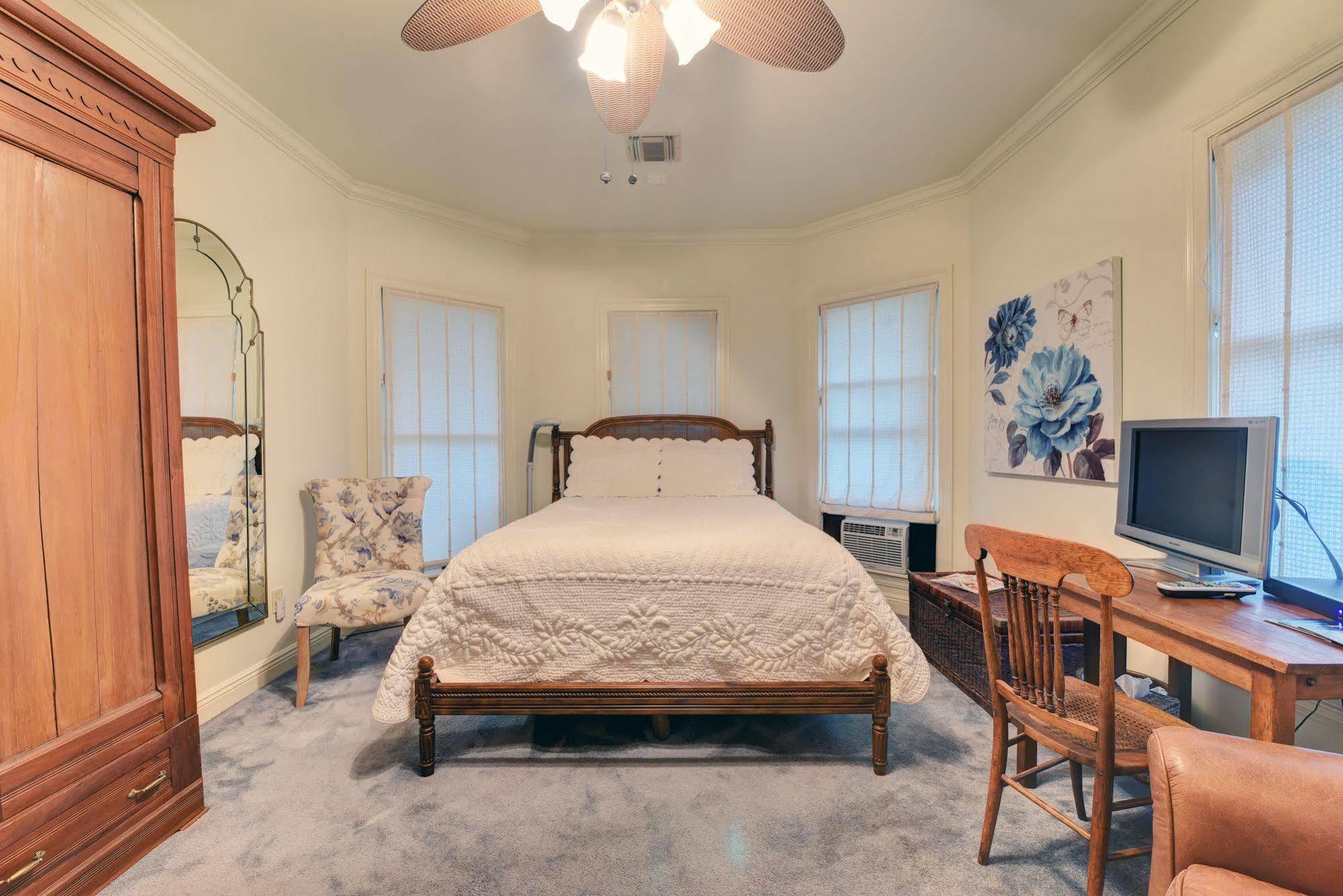 A Chateau On The Bayou Bed & Breakfast Raceland Luaran gambar